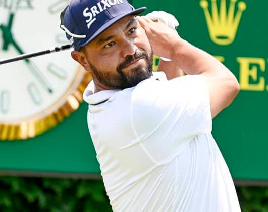 J.J. Spaun tees off on the ninth hole during the first round of the 125th U.S. Open Golf Championship at Oakmont Country Club in Oakmont, Pennsylvania on Thursday, June 12, 2025. Spaun finished the day at four-under-par.  PIT20250612707 ARCHIExCARPENTER