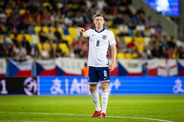 Fußball, U21 EM, Tschechien - England CZECHIA U21, U 21 - ENGLAND U21 Elliot Anderson of England during the UEFA European Under-21 Championship 2025 Group B football match between Czechia U21 and England U21. Stadium DAC Arena (Mol Arena), Dunajska Streda, Slovakia, June 12, 2025. Photo by Branislav Racko Copyright: xx 080A5951