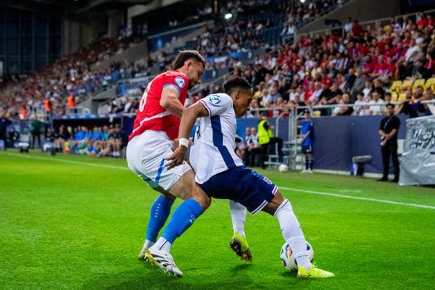 CZECHIA U21, U 21 - ENGLAND U21 Filip Prebsl of Czechia and Omari Hutchinson of England during the UEFA European Under-21 Championship 2025 Group B football match between Czechia U21 and England U21. Stadium DAC Arena (Mol Arena), Dunajska Streda, Slovakia, June 12, 2025. Photo by Branislav Racko Copyright: xx _BRR0752