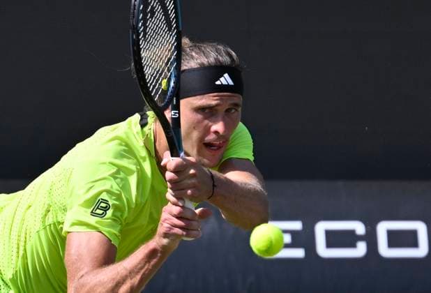 Alexander Zverev (GER) Aktion Tennis Herren BOSS Open ATP, Tennis Herren 250 Stuttgart 2025 Weissenhof BOSS Open ATP 250 Stuttgart 2025