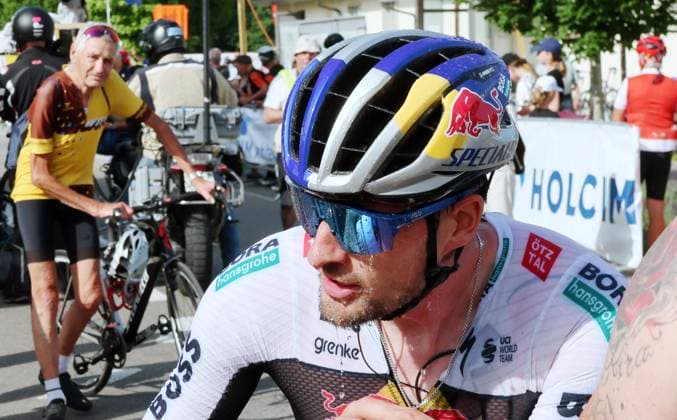 13.06.2025 Gippingen Schweiz. Radsport GP Gippingen. Grosser Preis des Kantons Aargau. Bild : Nico Denz (GER) Team Bora-Hansgrohe nach Rennschluss.