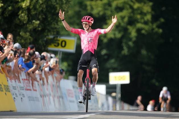 GP Gippingen Sieger Neilson Powless USA 13.06.2025 Gippingen, SCHWEIZ, Radsporttage Gippingen Grosser Preis des Kanton Aargau Sieger Neilson Powless USA Team Education Easypost