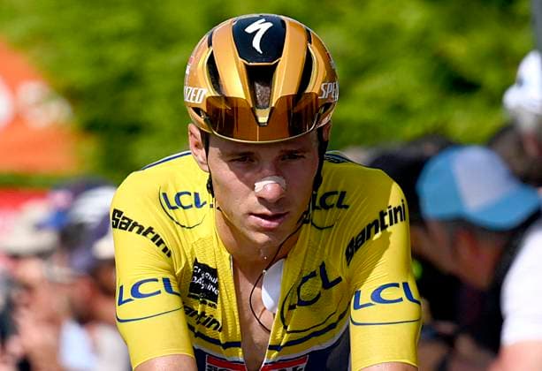 Criterium du Dauphine 2025 Stage 6 COMBLOUX, FRANCE - JUNE 13 : Evenepoel Remco (BEL) of Soudal - Quick Step after stage 6 of the 77th edition of Criterium du Dauphine Libere an UCI World Tour 2.UWT cycling road race stage for Men Elite of 126.7 km with start in Valserhone and finish in Combloux on June 13, 2025 in Combloux, France, 13 06 2025 ( Motordriver Kenny Verfaillie - Combloux France  Copyright: xVincentxKalutx