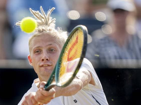 DEN BOSCH - Mark Lajal (EST) in his match against Zizou Bergs (BEL) during the quarterfinals of the Libema Open. The tennis tournament takes place at the Autotron in Rosmalen. ANP SANDER KONING xVIxANPxSportx xxANPxIVx 529848995 originalFilename: 529848995.jpg