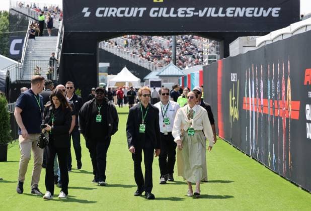 13.06.2025, Circuit Gilles-Villeneuve, Montreal, FORMULA 1 PIRELLI GRAND PRIX DU CANADA 2025 , im Bild Filmproduzent Jerry Bruckheimer (Photo by Mark Urquhart Hasan Bratic DeFodi Images)