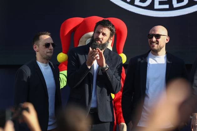 13.06.2025, xtgx, Handball, EHF Champions League Final 4, Opening Party v.l. Dino Spiranec (Magdeburg, Torwarttrainer), Bennet Wiegert (Magdeburg, Trainer), Yves Grafenhorst (Magdeburg, Co-Trainer) Koeln
