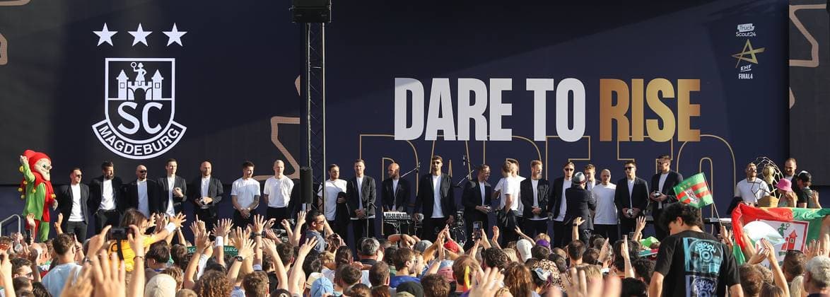 13.06.2025, xtgx, Handball, EHF Champions League Final 4, Opening Party v.l. Mannschaft des SC Magdeburg Koeln