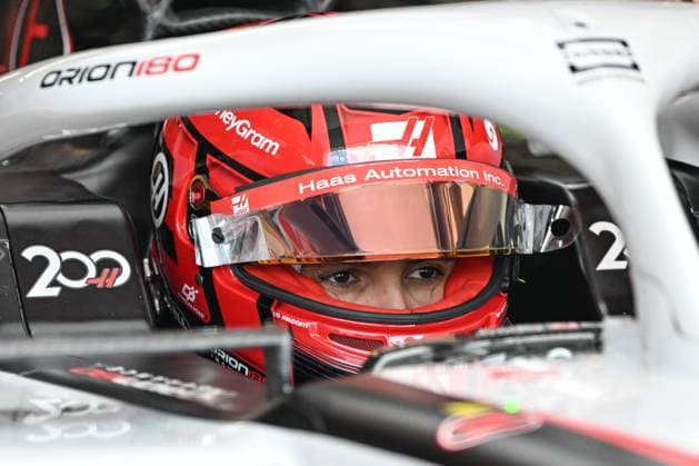 F1 Grand Prix Of Canada - First Practice Session MONTREAL, CANADA JUNE 13: Esteban Ocon of France and MoneyGram Haas F1 Team prepares for the first practice session for the Formula 1 Canadian Grand Prix at Circuit Gilles-Villeneuve in Montreal, Quebec, Canada, on June 13, 2025. Montreal Canada  Copyright: xArturxWidakx originalFilename:widak-f1grandp250613_npi2v.jpg