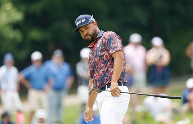 J.J. Spaun prepares to putt on the 2nd hole during the second round of the 125th U.S. Open Golf Championship at Oakmont Country Club in Oakmont, Pennsylvania on Friday, June 13, 2025.  PIT20250613632 JOHNxANGELILLO