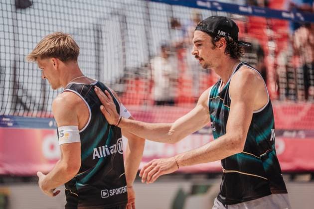 Beachvolleyball Männer Allianz German Beach Tour 2025 Tourstop Bremen 13.06.2025 v.l. Luis Kubo und Jannik Kühlborn Bremen Waterfront Bremen Deutschland