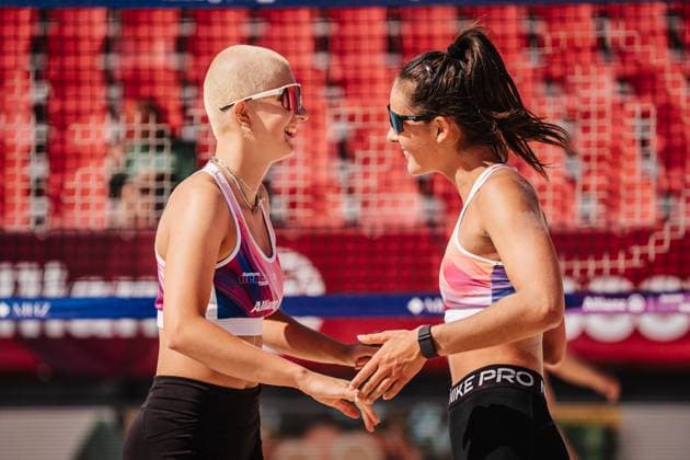 Beachvolleyball Frauen Allianz German Beach Tour 2025 Tourstop Bremen 13.06.2025 v.l. Mareet Maidhof und Sophia Neuss jubeln Bremen Waterfront Bremen Deutschland