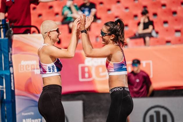 Beachvolleyball Frauen Allianz German Beach Tour 2025 Tourstop Bremen 13.06.2025 v.l. Mareet Maidhof und Sophia Neuss Bremen Waterfront Bremen Deutschland