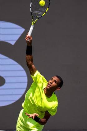 Felix Auger-Aliassime (CAN). xettx, Deutschland, Stuttgart, 14.06.2025, Tennis, Boss Open, 2025, Halbfinale, F. Auger-Aliassime (CAN) - T. Fritz (USA), TC Weissenhof, Center Court