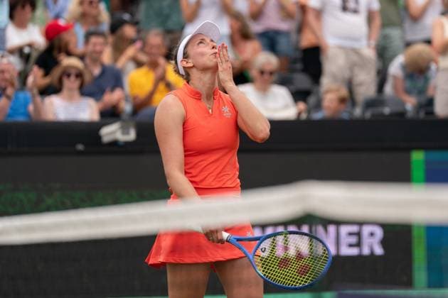 2025-06-14 2025 Libema Open Grass Court Championships Autotron ROSMALEN, NETHERLANDS - JUNE 14: Elise Mertens of Belgium during the 2025 Libema Open Grass Court Championships at Autotron on June 14, 2025 in Rosmalen, Netherlands. Rosmalen Autotron Netherlands Content not available for redistribution in The Netherlands directly or indirectly through any third parties. Copyright: xMarleenxFouchierx