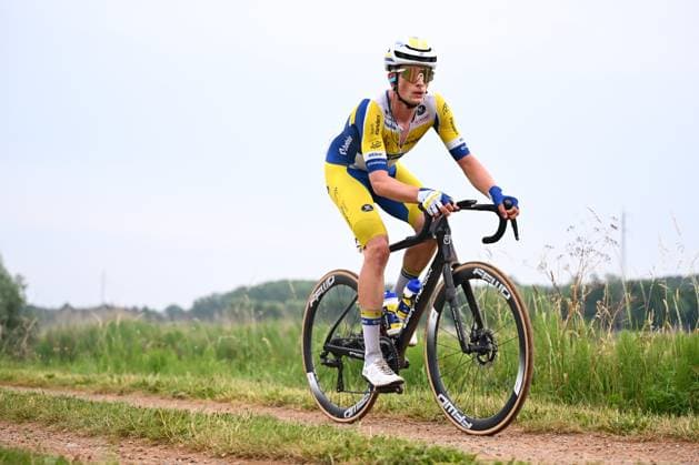 Dwars door het Hageland 2025 Cycling Race DIEST, BELGIUM - JUNE 14 : Vercouillie Victor (BEL) of Team Flanders - Baloise during the 13th edition of Dwars door het Hageland an UCI ProSeries 1.Pro one day cycling road race for Men Elite of 180 km with start in Aarschot and finish in Diest on June 14, 2025 in Diest, Belgium, 14 06 2025 ( Motordriver Stephan Boone - Diest Belgium  Copyright: xTomasxSiskx