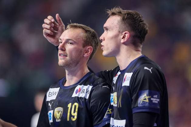 14.06.2025, Handball, Halbfinale TruckScout24 EHF FINAL4, LANXESS arena Köln, Füchse Berlin - HBC Nantes: enttäuschung bei Mathias Gidsel (Fuechse Berlin 19) nach der Roten Karte - Platzverweis Enttäuschung Foulspiel Nordrhein-Westfalen Deutschland