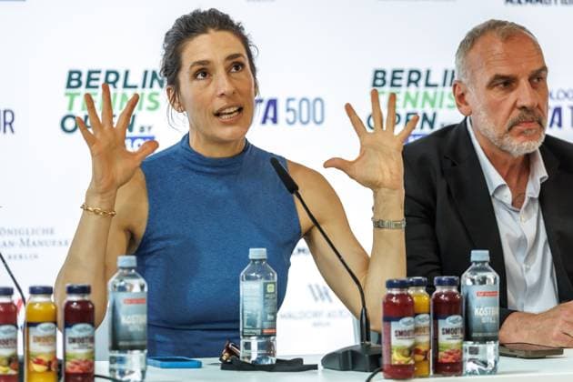 Berlin, 14.06.25, Tennis: ecotrans Ladies Open Berlin im Steffi-Graf-Stadion. Auftakt-PK zur Auslosung Hauptfeld, BERLIN TENNIS OPEN by HYLO. Andrea Petkovic spricht zu den Pressevertretern. Berlin Tennis Open by HYLO 2025