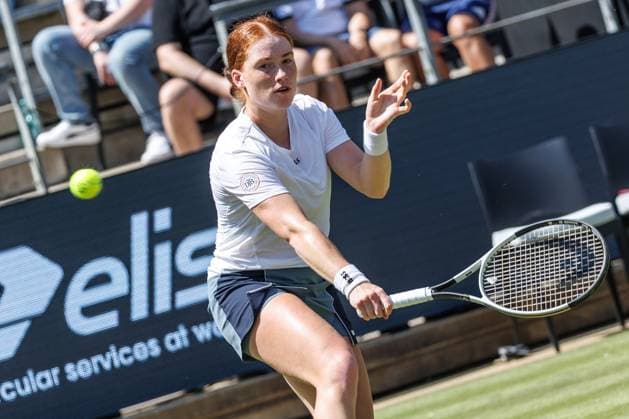 Berlin, 14.06.25, Tennis: ecotrans Ladies Open Berlin im Steffi-Graf-Stadion. Damen, Einzel, Kalinskaya (Russland) - Seidel (Deutschland). Ella Seidel (Deutschland)retourniert einen Ball. Berlin Tennis Open by HYLO 2025