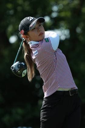 Meijer LPGA, Golf Damen Classic BELMONT, MICHIGAN-JUNE 14: Yuri Yoshida of Japan plays her tee shot on the 10th hole during the third round of the Meijer LPGA Classic for Simply Give golf tournament at Blythefield Country Club in Belmont, MI, USA Saturday, June 14, 2025. Belmont Michigan United States  Copyright: xJorgexLemusx originalFilename:lemus-meijerlp250614_np8YV.jpg