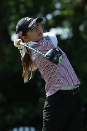 Meijer LPGA, Golf Damen Classic BELMONT, MICHIGAN-JUNE 14: Yuri Yoshida of Japan plays her tee shot on the 10th hole during the third round of the Meijer LPGA Classic for Simply Give golf tournament at Blythefield Country Club in Belmont, MI, USA Saturday, June 14, 2025. Belmont Michigan United States  Copyright: xJorgexLemusx originalFilename:lemus-meijerlp250614_npMjb.jpg