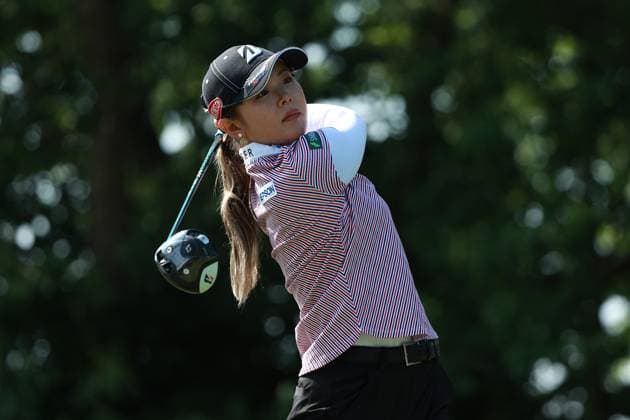 Meijer LPGA, Golf Damen Classic BELMONT, MICHIGAN-JUNE 14: Yuri Yoshida of Japan plays her tee shot on the 10th hole during the third round of the Meijer LPGA Classic for Simply Give golf tournament at Blythefield Country Club in Belmont, MI, USA Saturday, June 14, 2025. Belmont Michigan United States  Copyright: xJorgexLemusx originalFilename:lemus-meijerlp250614_npqBs.jpg
