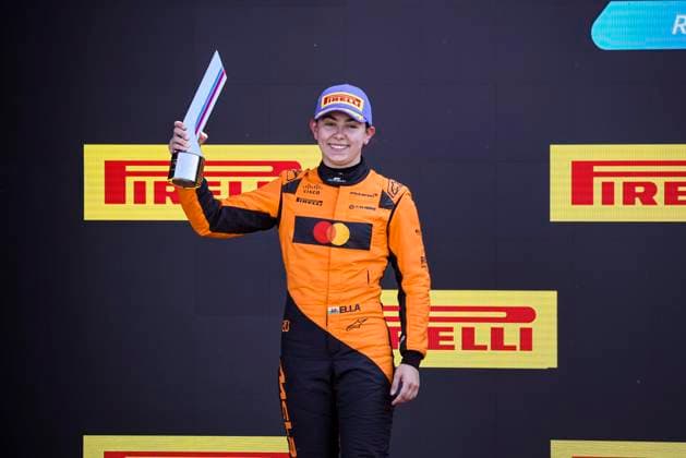 AUTO - F1 ACADEMY 2025 - MONTREAL LLOYD Ella (gbr), Rodin Motorsport, Supporter by McLaren, Tatuus, F4-T421, portrait podium during the 4th round of the 2025 F1 Academy Championship from June 14 to 16, 2025 on the Circuit Gilles Villeneuve, in MontrÃ al, Canada - MontrÃ alCanada  Copyright: xXavixBonillax