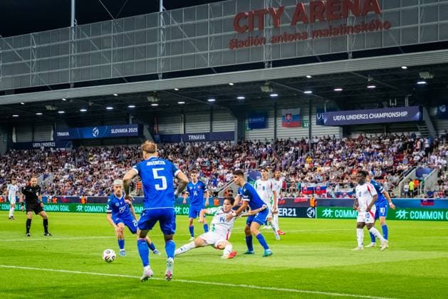 SLOVAKIA U21, U 21 - ITALY U21 Tomas Rigo of Slovakia and Giovanni Fabbian of Italy during the UEFA European Under-21 Championship 2025 Group A football match between Slovakia U21 and Italy U21. Stadium City Arena, Trnava, Slovakia, June 14, 2025. Photo by Branislav Racko Copyright: xx AS0I0757