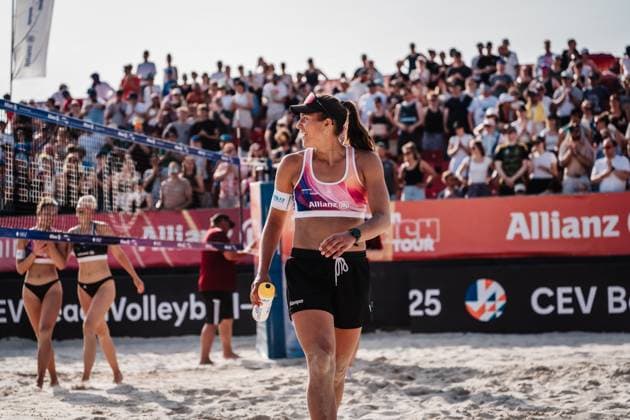 Beachvolleyball Frauen Allianz German Beach Tour 2025 Tourstop Bremen 14.06.2025 Leonie Klinke Bremen Waterfront Bremen Deutschland