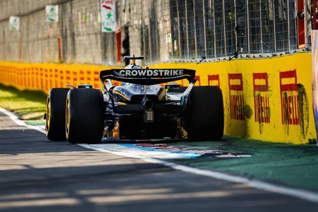 F1 - CANADIAN GRAND PRIX 2025 63 RUSSELL George (gbr), Mercedes AMG F1 Team W16, action during the Formula 1 Pirelli Grand Prix du Canada 2025, 10th round of the 2025 FIA Formula One World Championship, WM, Weltmeisterschaft from June 14 to 16, 2025 on the Circuit Gilles Villeneuve, in MontrÃ al, Canada - MontrÃ alCanada  Copyright: xFLORENTxGOODENx