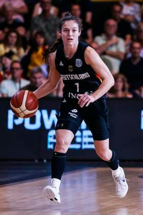 Basketball Damen Testspiel: Belgien-Deutschland; 14.06.2025 Jennifer Crowder (Deutschland, 7)am Ball Basketball Damen Testspiel: Belgien-Deutschland; Oostende, Coretec Dôme am 14.06.2025 Copyright: xBEAUTIFULxSPORTS Freisenx