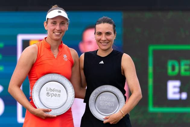 2025-06-15 2025 Libema Open Grass Court Championships ROSMALEN, NETHERLANDS - JUNE 15: Elise Mertens of Belgium and Elena Gabriela Ruse of Romania with their trophy during Day Seven of 2025 Libema Open Grass Court Championships at Autotron on June 15, 2025 in Rosmalen, Netherlands. Rosmalen Autotron Netherlands Content not available for redistribution in The Netherlands directly or indirectly through any third parties. Copyright: xJorisxVerwijstx