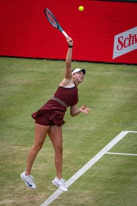 15th June 2025; HSBC Championships, Queens Club, West Kensington, London, England: HSBC Womens Championships Queens Club, Day 7; Amanda Anisimova (USA) serves to Tatjana Maria (GER) in the womens singles final  ActionPlus12801359 GodfreyxPitt