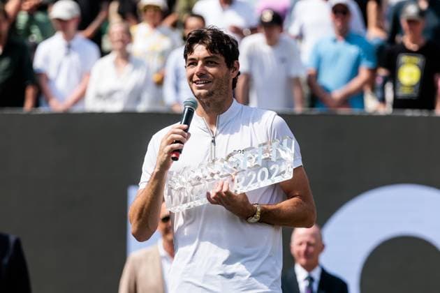 BOSS OPEN ATP250; 15.06.2025 Sieger der BOSS OPEN 2025: Taylor Fritz (USA) mit Trophy BOSS OPEN ATP250; Stuttgart, Tennisclub Weissenhof am 15.06.2025 Copyright: xBEAUTIFULxSPORTS Wunderlx