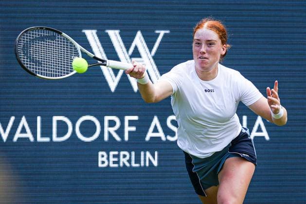 Ella Seidel GER am Netz, Berlin Tennis Open by HYLO 2025, Berlin, LTTC Rot-Weiß , 15.06.2025, Copyright: xClaudioxGärtnerx