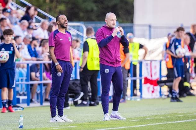 ENGLAND U21, U 21 - SLOVENIA U21 Head coach of England U21 Lee Carsley and assistant manager Ashley Cole during the UEFA European Under-21 Championship 2025 Group B football match between England U21 and Slovenia U21. Stadium Nitra Arena, Nitra, Slovakia, June 15, 2025. Photo by Branislav Racko Copyright: xx 080A3600