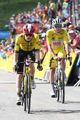 Criterium du Dauphine 2025 Stage 7 VALMEINIER 1800, FRANCE - JUNE 14 : Pogacar Tadej (SLO) of UAE Team Emirates - XRG attacking Vingegaard Jonas (DEN) of Team Visma - Lease a Bike during stage 7 of the 77th edition of Criterium du Dauphine Libere an UCI World Tour 2.UWT cycling road race stage for Men Elite of 131.6 km with start in Grand-Aigueblanche and finish in Valmeinier 1800 on June 14, 2025 in Valmeinier 1800, France, 14 06 2025 ( Motordriver Kenny Verfaillie - Valmeinier 1800 France  Copyright: xVincentxKalutx