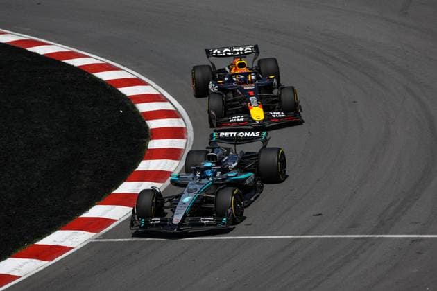 F1 - CANADIAN GRAND PRIX 2025 63 RUSSELL George (gbr), Mercedes AMG F1 Team W16, action, 01 VERSTAPPEN Max (nld), Red Bull Racing RB21, action during the Formula 1 Pirelli Grand Prix du Canada 2025, 10th round of the 2025 FIA Formula One World Championship, WM, Weltmeisterschaft from June 14 to 16, 2025 on the Circuit Gilles Villeneuve, in Montrà al, Canada - MontrCanada Copyright: xFLORENTxGOODENx