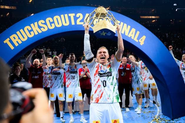 Koeln, Deutschland: Handball EHF CL Final 4 - Finale - Fuechse Berlin - SC Magdeburg Gisli Thorgeir Kristjansson (SC Magdeburg) Schlussjubel Schlußjubel Emotion Freude Koeln Lanxess Arena Nordrhein-Westfalen Deutschland