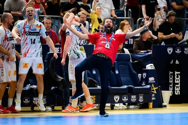 Koeln, Deutschland: Handball EHF CL Final 4 - Finale - Fuechse Berlin - SC Magdeburg Trainer Bennet Wiegert (Magdeburg) Jubel Freude Emotion Koeln Lanxess Arena Nordrhein-Westfalen Deutschland