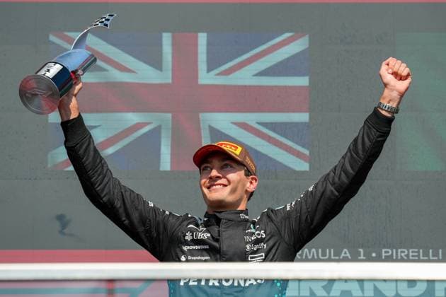 Sport Themen der Woche KW24 Sport Bilder des Tages George Russell (GBR), Mercedes-AMG Petronas F1 Team, 63 celebrates after winning the race during Pirelli Grand Prix du Canada 2025, Formula 1 Championship in Montreal, Canada, June 15 2025  Copyright: xScottxColeman IPAxSportx xipa-agency.netx xx IPA_59107694 IPA_Agency_IPA59107694