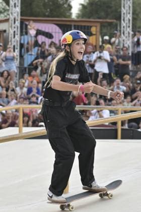 Bilder des Jahres 2025, Sport 06 Juni Sport Themen der Woche KW24 Sport Bilder des Tages Chloe Covell (AUS) the winner of Women s Street Skateboarding Final WST World Cup Rome 2025 at Celio Park, on June 15, 2025 in Rome, Italy  Copyright: xRobertoxBettacchi IPAxSportx xipa-agency.netx xx IPA_59110400 IPA_Agency_IPA59110400