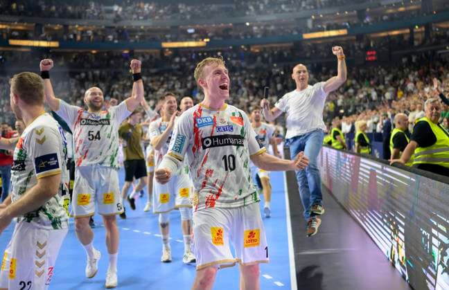 Schlussjubel MD, vorne Gisli KRISTJANSSON (MD) Handball Champions League Final Four 2025, Finale, Fuechse Berlin (B) - SC Magdeburg (MD) 26:32, am 15.06.2025 in Koeln Deutschland. Â