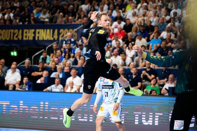 Koeln, Deutschland: Handball EHF CL Final 4 - Finale - Fuechse Berlin - SC Magdeburg Mathias Gidsel (Berlin) Koeln Lanxess Arena Nordrhein-Westfalen Deutschland