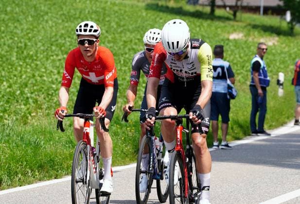 16.06.2025 Schweiz. Tour de Suisse Herren 2025 2. Etappe Aarau - Schwarzee Bild : Die Ausreisser Mauro Schmid (SUI) Team Jayco-Alula,Silvan Dillier(SUI) Team Alpecin,Jonas Rutsch (GER) Team Intermarche-Wanty Aktion