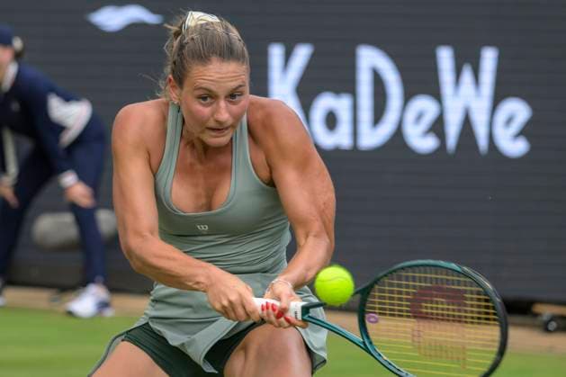 im Bild v.l.: Marta Kostyuk (UKR), Marta Kostyuk (UKR) vs Emma Navarro (USA), GER, Berlin, Berlin Tennis Open by HYLO, WTA500, Steffi Graf Stadion, LTTC Rot-Weiss, 16.06.2025, Copyright: HMBxMedia UwexKoch