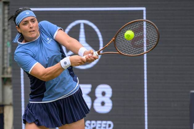 im Bild v.l.: Ons Jabeur (TUN), Caroline Dolehide (USA) vs Ons Jabeur (TUN), GER, Berlin, Berlin Tennis Open by HYLO, WTA500, Steffi Graf Stadion, LTTC Rot-Weiss, 16.06.2025, Copyright: HMBxMedia UwexKoch