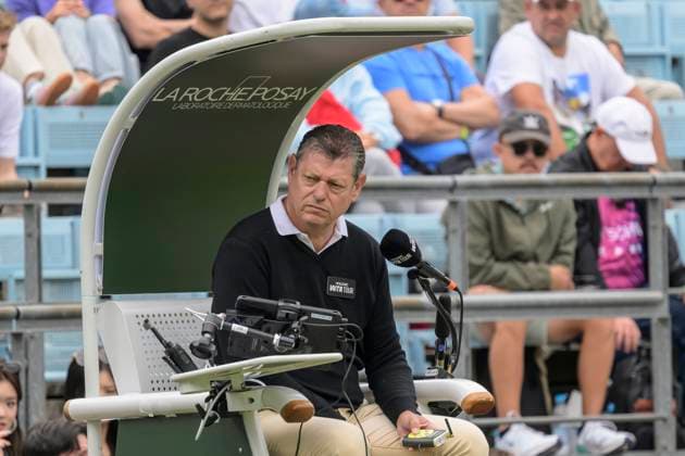 im Bild v.l.: Pierre Bacchi Schiedsrichter, GER, Berlin, Berlin Tennis Open by HYLO, WTA500, Steffi Graf Stadion, LTTC Rot-Weiss, 16.06.2025, Copyright: HMBxMedia UwexKoch