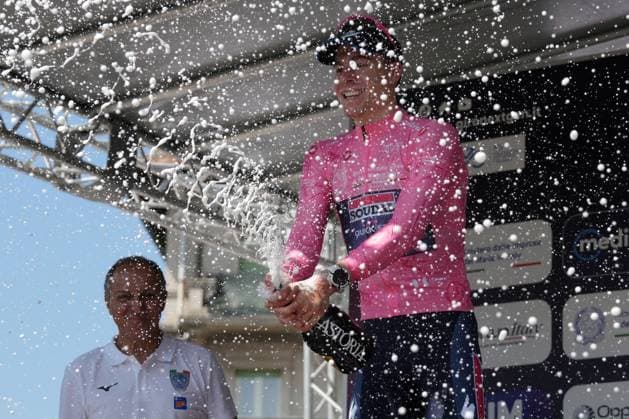 VERVENNE Jonathan ( SOUDAL QUICK-STEP DEVO TEAM) Pink Jersey during the stage 2 of the Giro Next Gen 2025, Rho Fiera Milano (Mi) - CantÃ¹ (Co), 146 km, Italy - Monday, June 16, 2025. - cycling.  Copyright: xGianxMattiaxD Albertox LaPressex