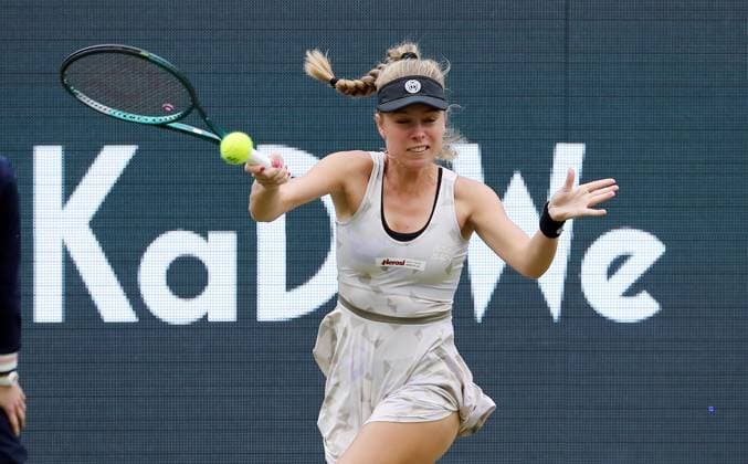 Magdalena Frech (POL) im Steffi Graf Stadion Sportstätte Übersicht HYLO Berlin Tennis Open Damen 16.06.2025