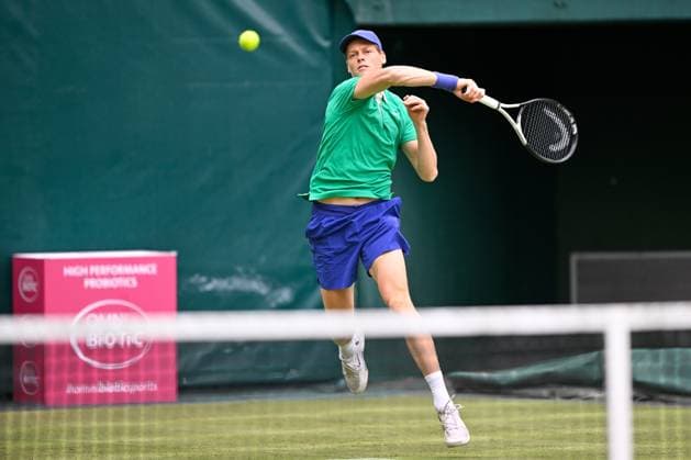 Halle, OWL Arena, 16.06.25, GER, Herren, Tennis, Terra Wortmann Open 2025, 1. Hauptrunde Bild: Jannik SINNER (Italien) Nordrhein-Westfalen Deutschland